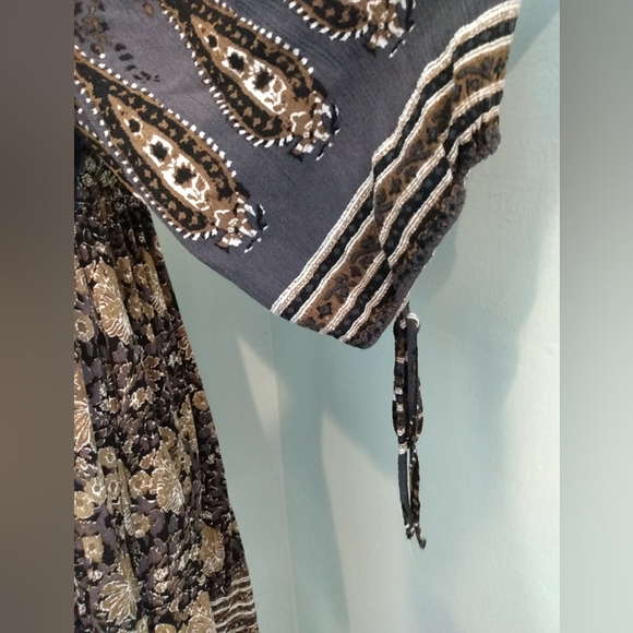 Free People Boho Tunic Black Tan Floral Peasant Top XS Square Neck Crochet Dress - Picture 5 of 16